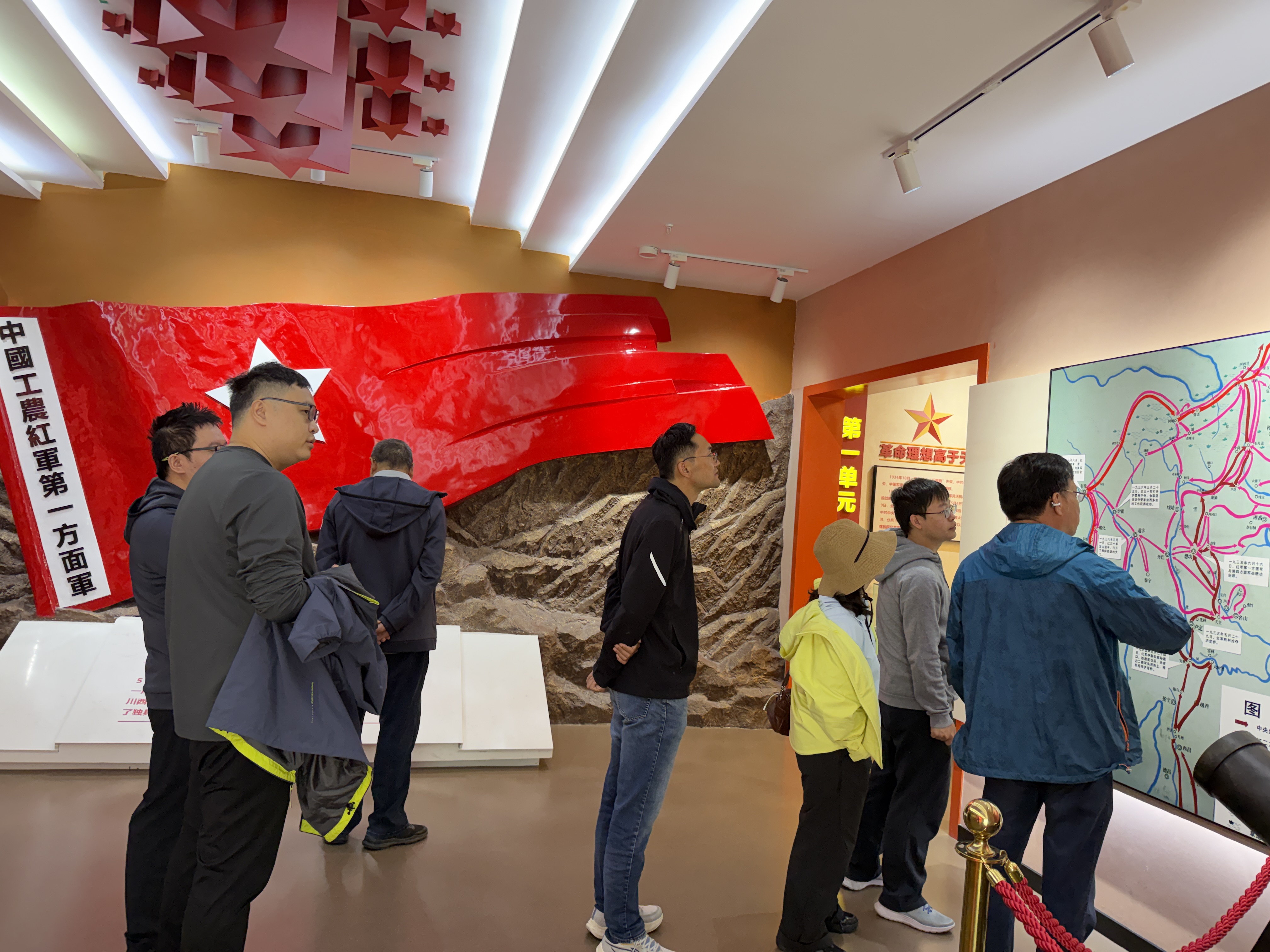 1792132585179016.jpg 05_摩西陈列馆内.jpg
